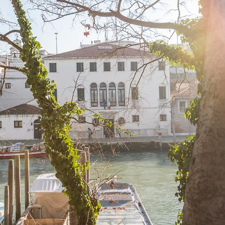 Casa Sant'Andrea Bed and Breakfast Venetië Buitenkant foto