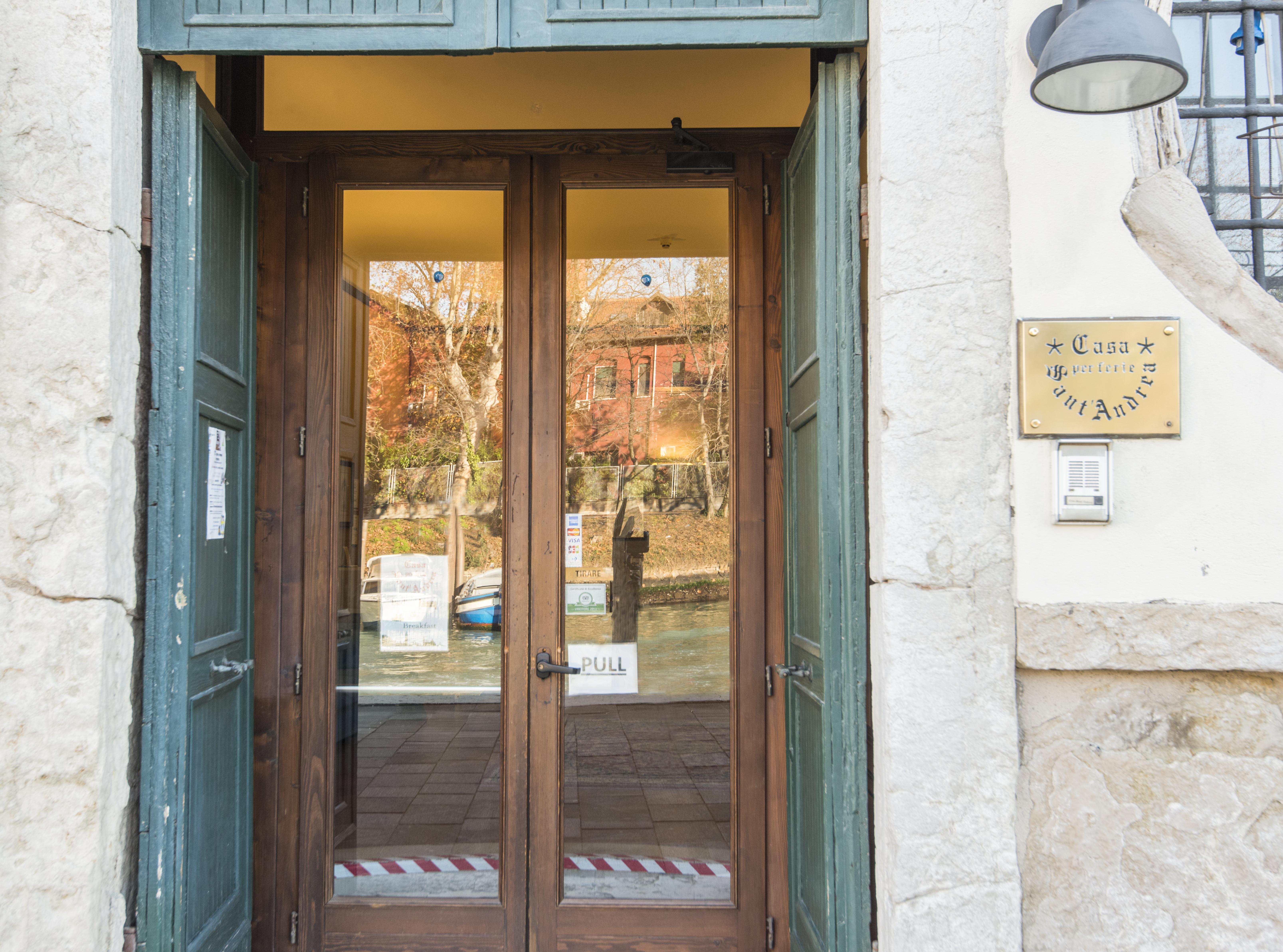 Casa Sant'Andrea Bed and Breakfast Venetië Buitenkant foto