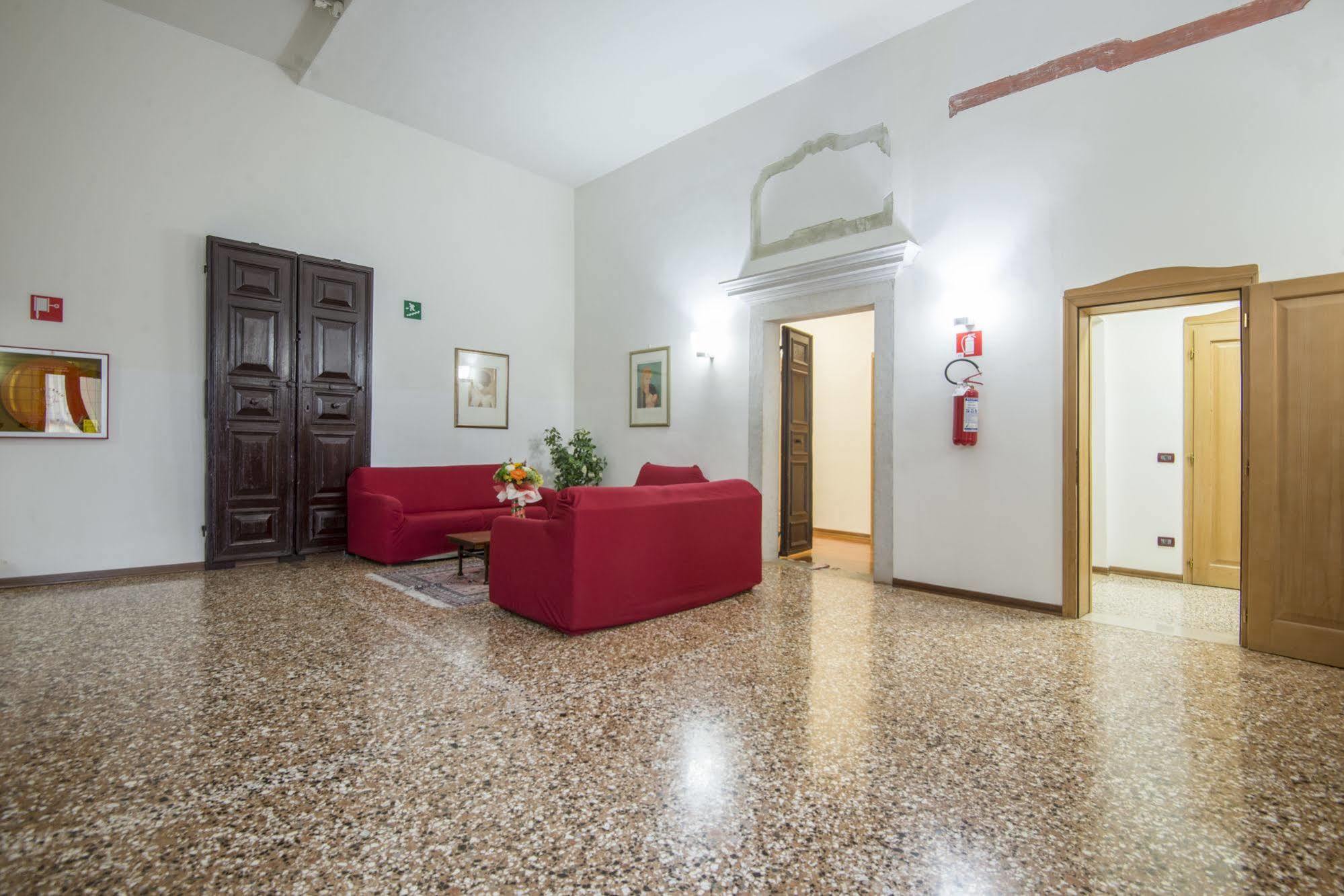 Casa Sant'Andrea Bed and Breakfast Venetië Buitenkant foto
